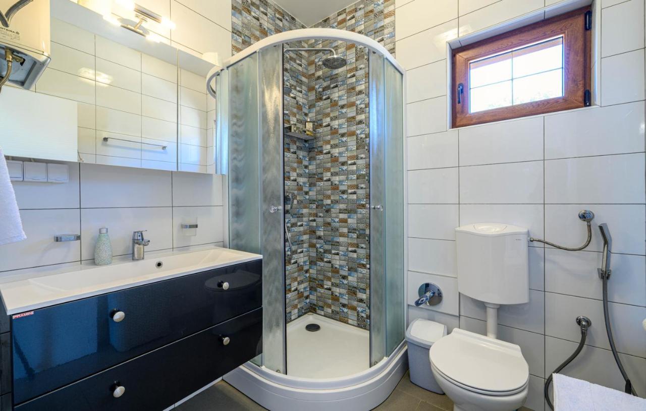 Sibenik Boats Apartment Raslina Ngoại thất bức ảnh