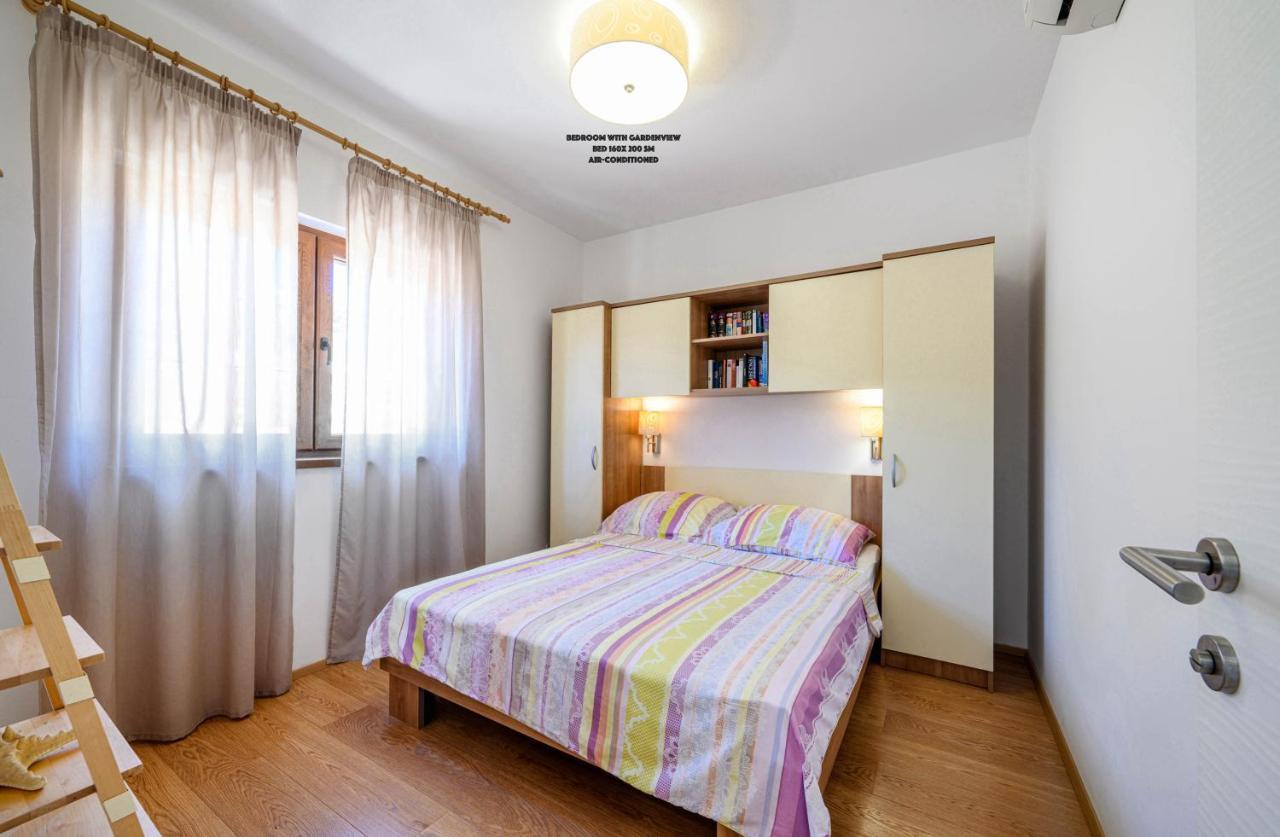Sibenik Boats Apartment Raslina Ngoại thất bức ảnh